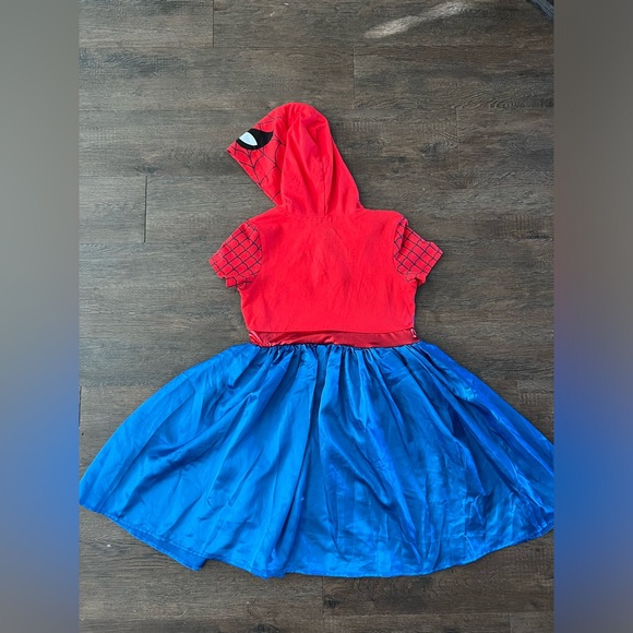 Girls' Marvel Spider-Man Cosplay HALLOWEEN COSTUME Dress - Red/Blue XL 14/16 - Picture 8 of 8